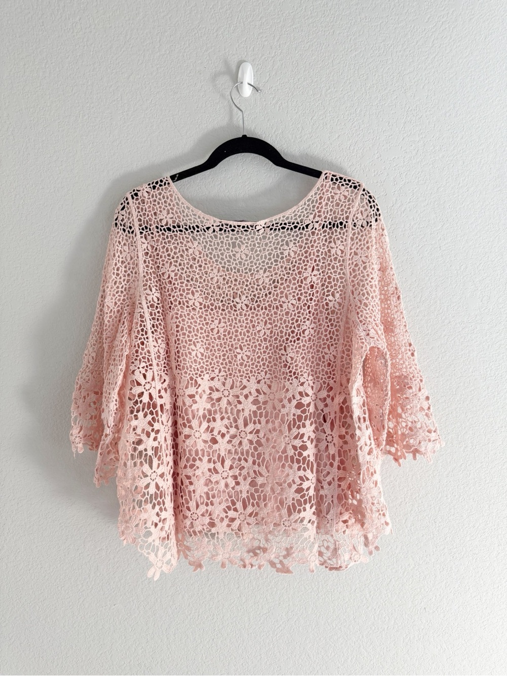 Anthropologie Blue Tassel Blush Pink Crochet Lace Layered Top - Picture 3 of 4